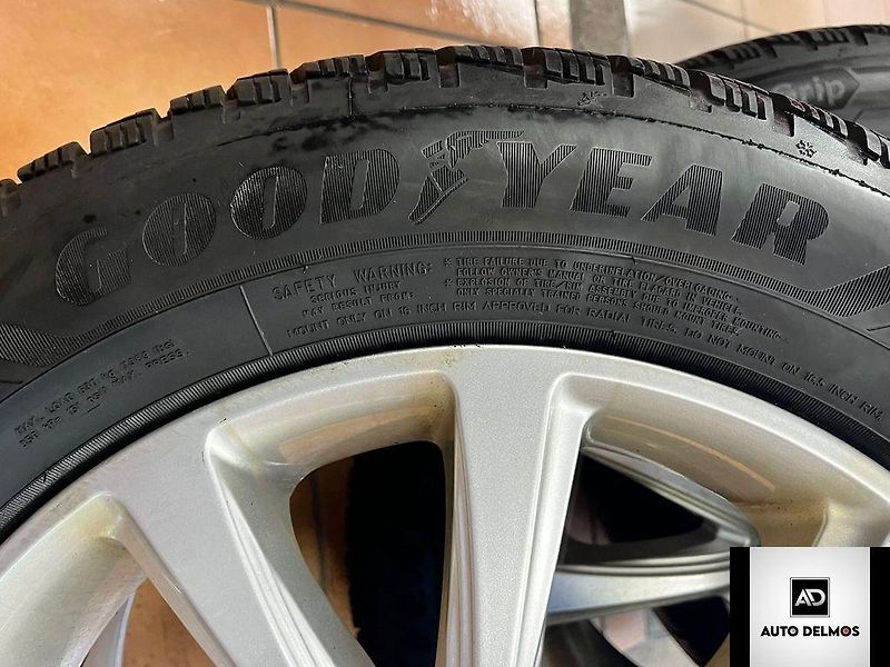 BMW Řada 3 LET. KOL VČETNĚ PNEU 205/55/16 - fotka 26 z 31