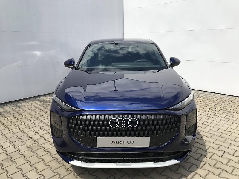Audi Q3 7STT 1.5 TFSI - fotka 2 z 23