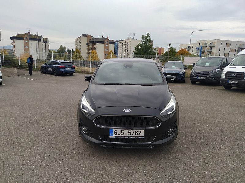Ford S-MAX (2019) 2.0 EcoBlue 140kW ST-line - fotka 8 z 22