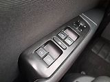 Škoda Superb (2011) Ambition Plus 1.6 TDI, Navi - náhled 17