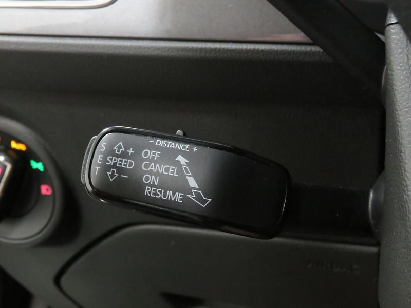 Seat Leon - fotka 14 z 24