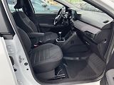 Dacia Logan (2022) 1.0 TCe,67kW,LPG,ČR,1.Maj - náhled 27