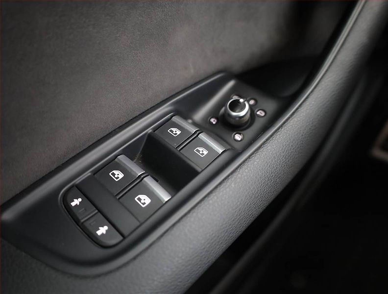 Audi Q7 (2016) S-Line 3.0 TDI - fotka 16 z 19