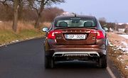 Volvo S60 Cross Country.