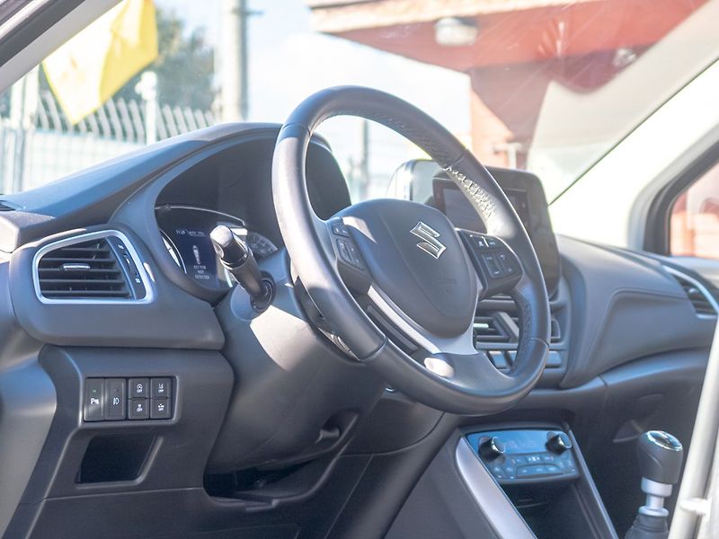 Suzuki SX4 S-Cross (2024) 1.4T 95KW – NOVÉ V ČR - fotka 13 z 54