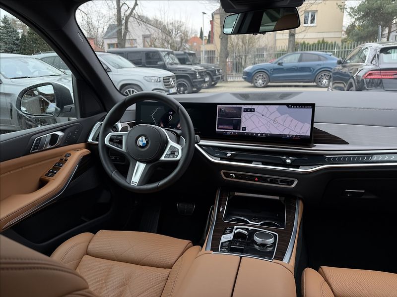 BMW X5 30d Msport Xdrive - fotka 13 z 36