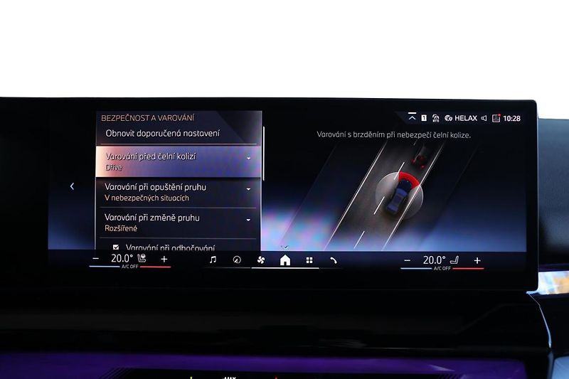BMW i5 xDrive 40 - fotka 12 z 32