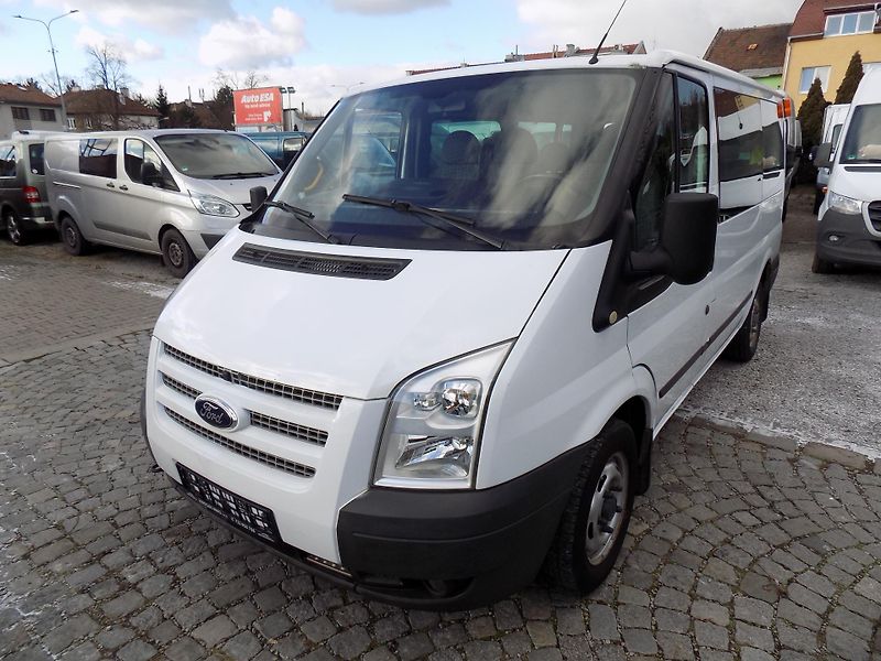 Ford Transit 2,2 TDCI SWB 300 TREND 9 MÍST - fotka 1 z 43