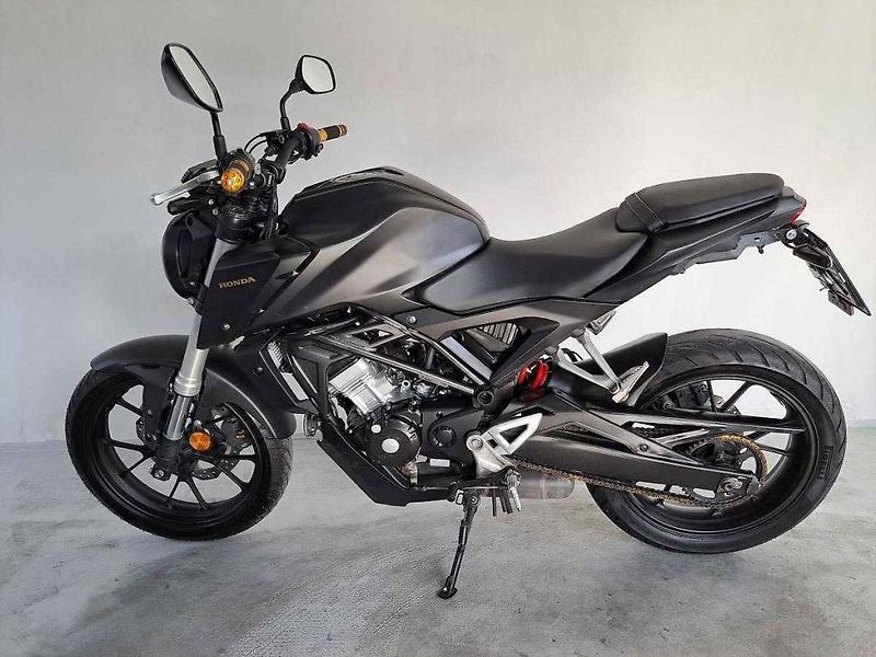 Aprilia RSV4 R.