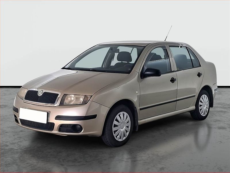 Škoda Fabia (2006) 1.2 12V, nová STK, jezdí dobře - fotka 2 z 16