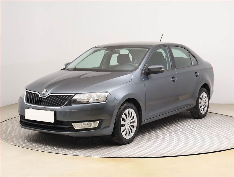 Škoda Rapid (2015) Ambition 1.2 TSI - fotka 2 z 18