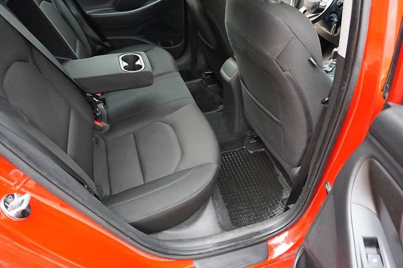Hyundai i30 (2019) 1,4     103KW      1,Majitel - fotka 15 z 32