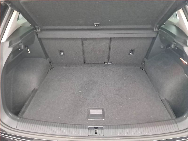 Volkswagen Tiguan (2019) Comfortline 1.5 TSI - fotka 14 z 16