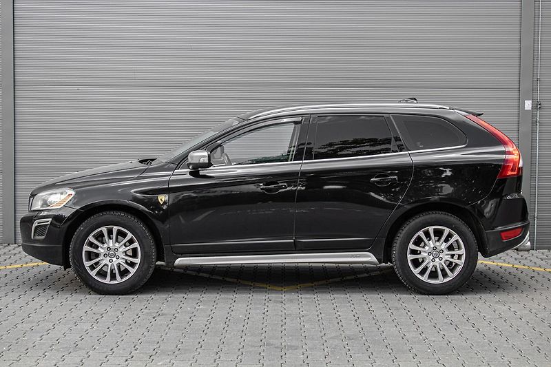 Volvo XC60 - fotka 8 z 28