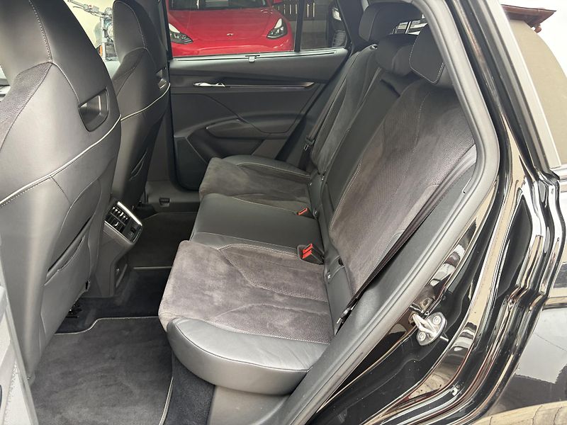 Škoda Enyaq (2022) Sportline, Matrix, TČ,el. kufr - fotka 8 z 15