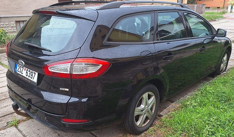 Ford Mondeo (2010) kombi MK4, 2.0 TDCi (85kW) - fotka 3 z 22