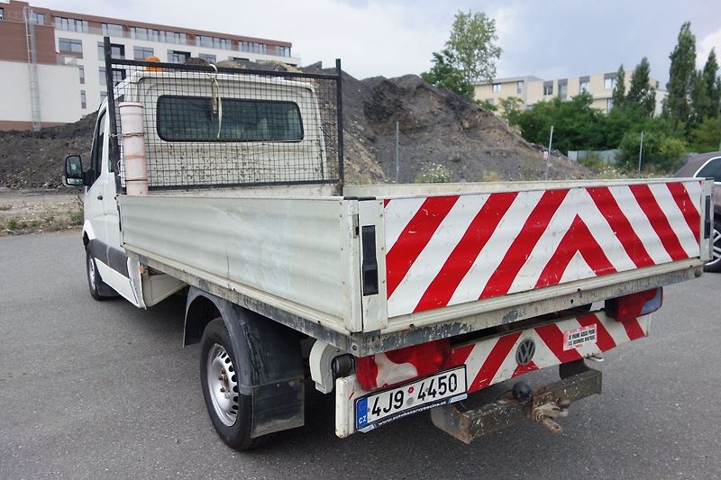 Volkswagen Crafter 2,5TDi 100 kW NAJ.220000km ! - fotka 16 z 27