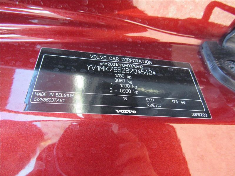 Volvo C30 1,6 D 80kW - fotka 25 z 27