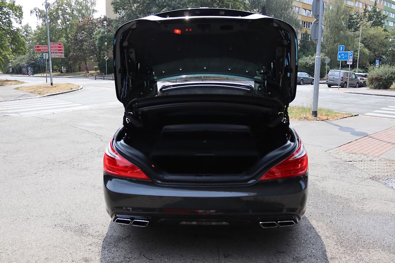 Mercedes-Benz SL Mercedes-Benz SL 500 BlueEFFIC - fotka 37 z 55