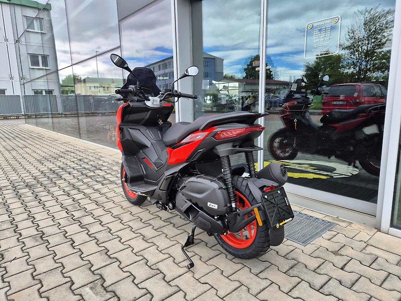 Aprilia SR GT 125 (2026) SPORT - AKČNÍ CENA - fotka 28 z 62