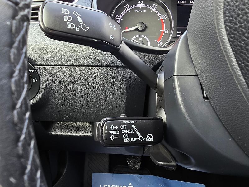 Škoda Octavia 1.4 Tsi110KW MAX VÝBAVAVA 1Maj - fotka 11 z 28