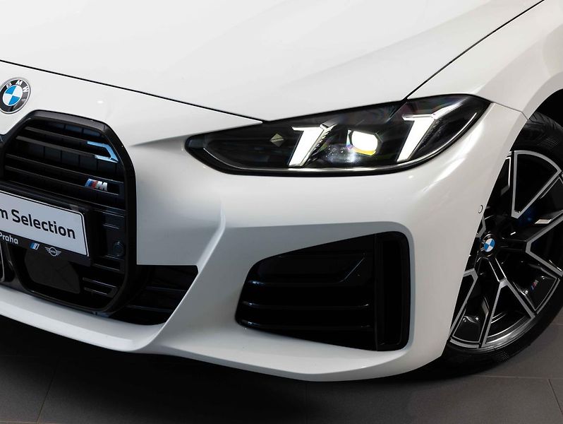 BMW Řada 4 M440i xDrive Gran Coupé - fotka 7 z 22