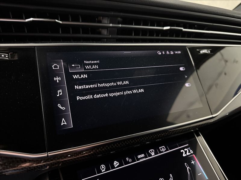 Audi Q8 3,0 TDi  Competition Plus LED - fotka 36 z 48