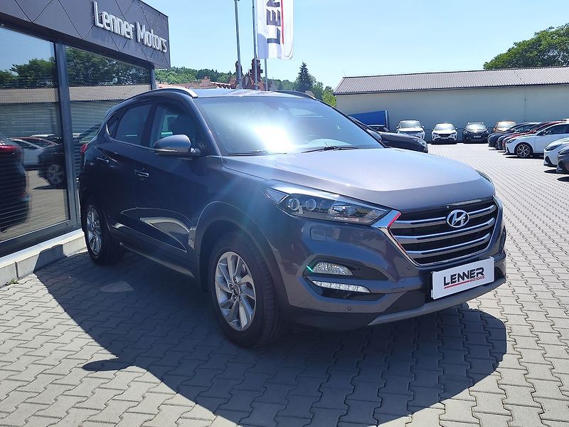Hyundai Tucson 2.0 CRDi/100kW Style DCT 4x4 - fotka 3 z 36