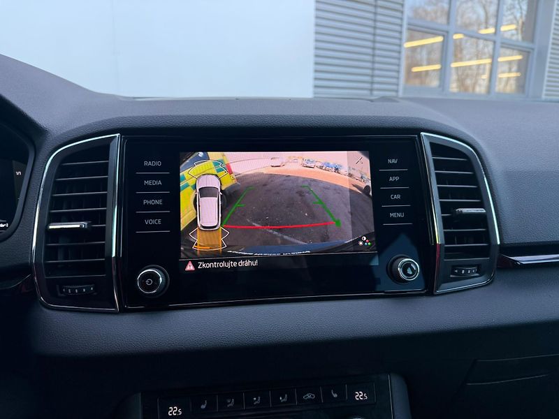 Škoda Karoq Style 2.0TDI 110kw DSG 4x4 - fotka 14 z 22