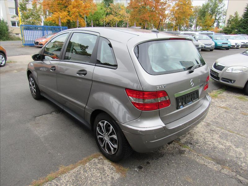 Mercedes-Benz Třídy B 1,5 i 70kW B 150 - fotka 4 z 28