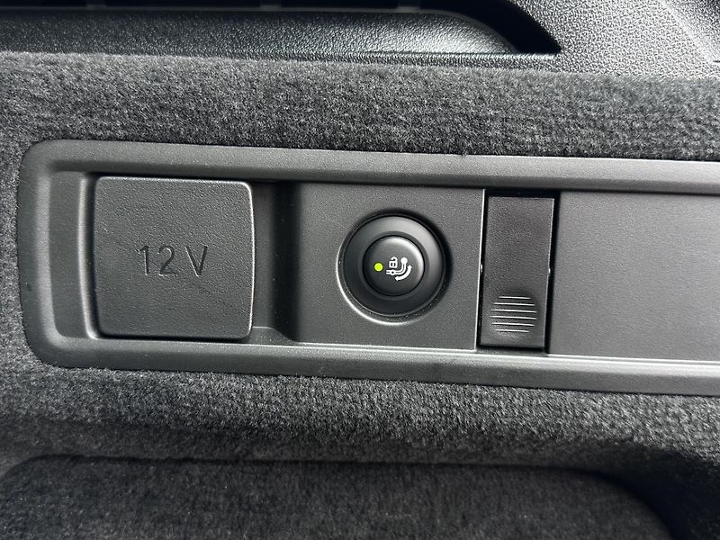 BMW X5 xDrive30d M-Sport - fotka 30 z 34
