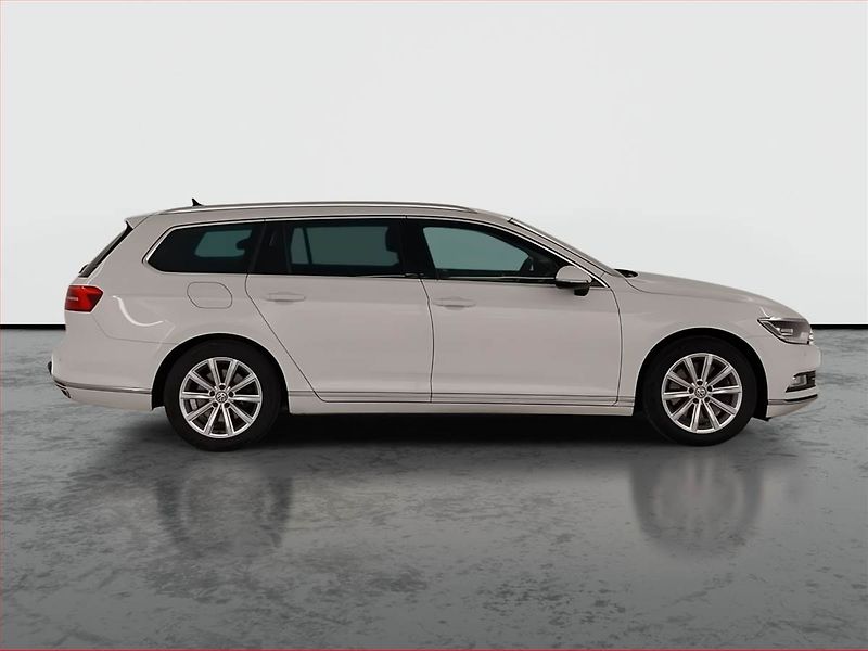 Volkswagen Passat (2015) Highline 2.0 BiTDI, 4X4 - fotka 6 z 22