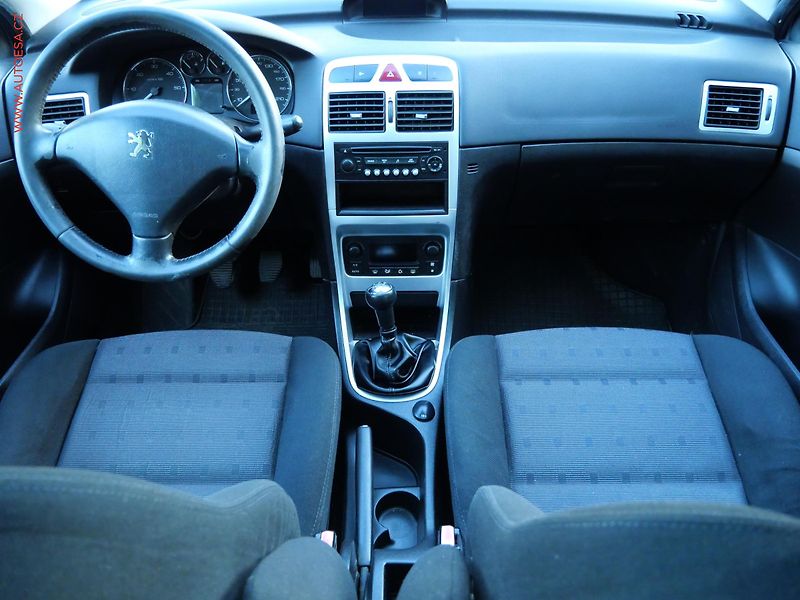 Peugeot 307 (2006) 1.6 HDI, AC, TZ, panor. - fotka 8 z 21