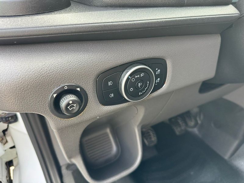 Ford Transit (2021) 2.0 TDCi L2H2 chlazení/topení - fotka 18 z 50