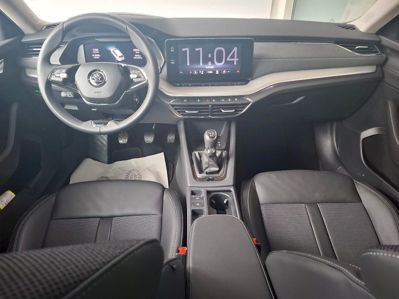 Škoda Octavia (2024) COMBI STYLE TD 85/2.0 M6F - fotka 7 z 40