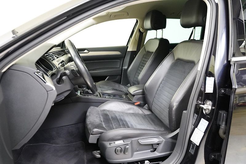 Volkswagen Passat Variant - fotka 5 z 6