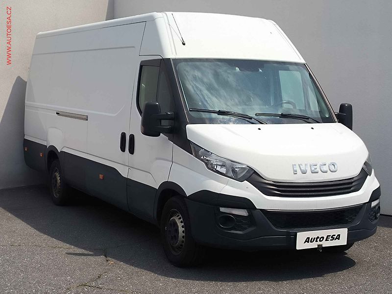 Iveco Daily (2019) 2.3D 35S16 L4, 114kW, autoAC - fotografie inzerátu
