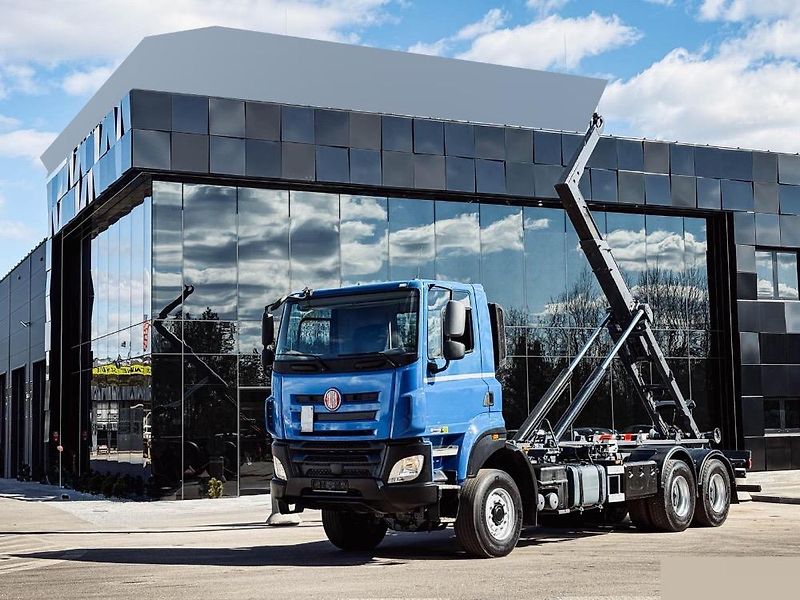 Tatra (2015) T 158 Phoenix 6x6 JNK EURO 6 - fotka 1 z 16