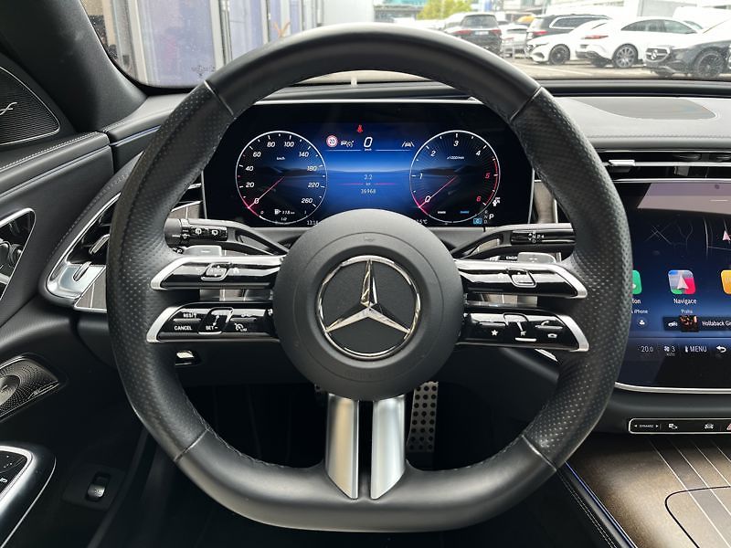 Mercedes-Benz Třídy E E-Třída 220 d 4MATIC kombi - fotka 11 z 18