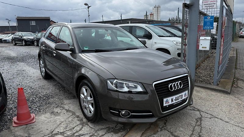 Audi A3 (2011) 1.4TFSi 92kW REZERVOVANO - fotka 3 z 25