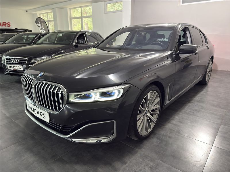 BMW Řada 7 3,0   730D XD LASER MASÁŽE - fotka 3 z 45