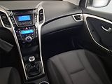 Hyundai i30 (2015) 1.6 MPI, Tempomat - náhled 8