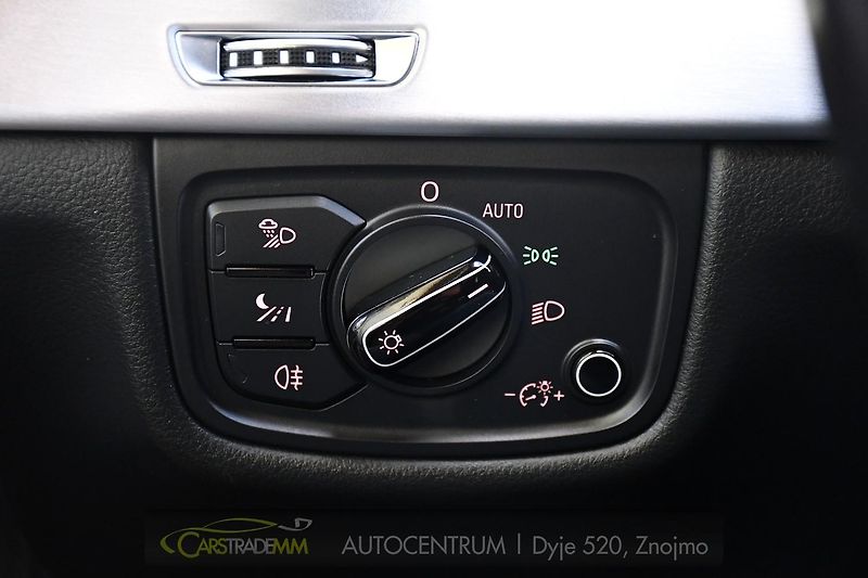 Audi A8 4.2TDi SOFT CLOSE - fotka 22 z 47