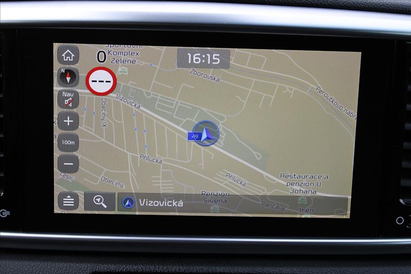 Kia Sportage 2,0 CRDi  ČR,A/T,4x4,GT-LINE - fotka 11 z 43
