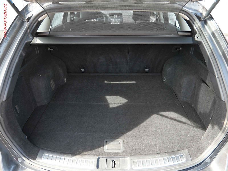 Mazda 6 (2010) 2.2 MZR-CD, AC, TZ, tempo - fotka 7 z 16