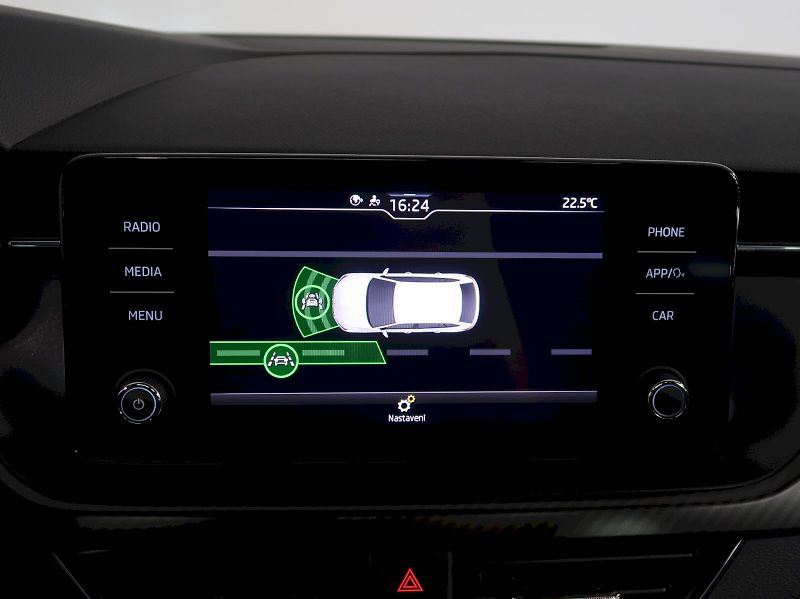 Škoda Scala (2020) MONTE CARLO 1.0TSI 70KW - fotka 25 z 36