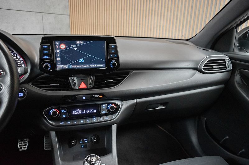 Hyundai i30 N  2.0T-GDI PERF*REMUS*ČR*DPH - fotka 10 z 48