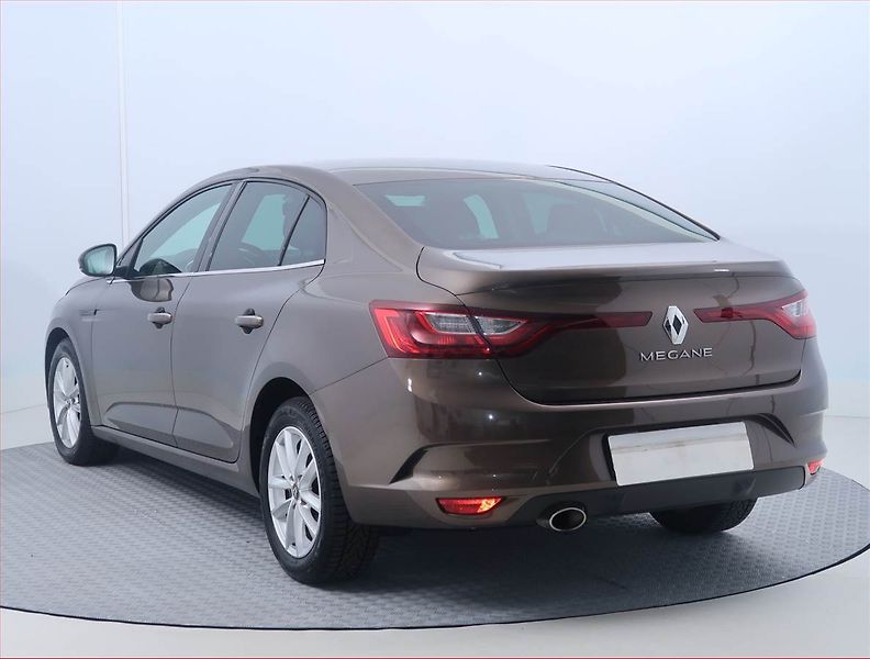 Renault Mégane (2017) 1.6 SCe, Serv.kniha, Tempomat - fotka 4 z 15