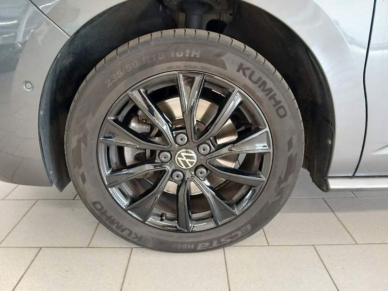 Volkswagen Multivan (2024) T7 MV Edition*ACC*IQLED*CAM*TZ - fotka 18 z 18