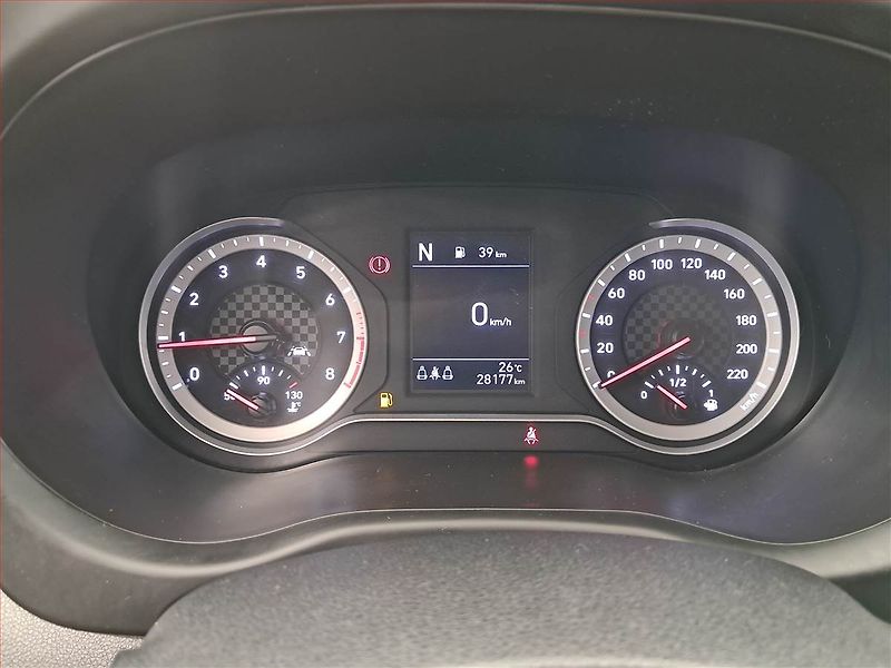 Hyundai i10 (2021) Comfort 1.0, Automat - fotka 11 z 17